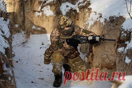 В ДНР высказались о появлении на фронте женской роты ВСУ. Вооруженные силы Украины направили на фронт женскую роту для выполнения не столько военных, сколько пиар-задач, заявил советник главы Донецкой народной республики Ян Гагин. Он предположил, что ее появление на передовой является «очередной агиткой» украинского президента Владимира Зеленского.