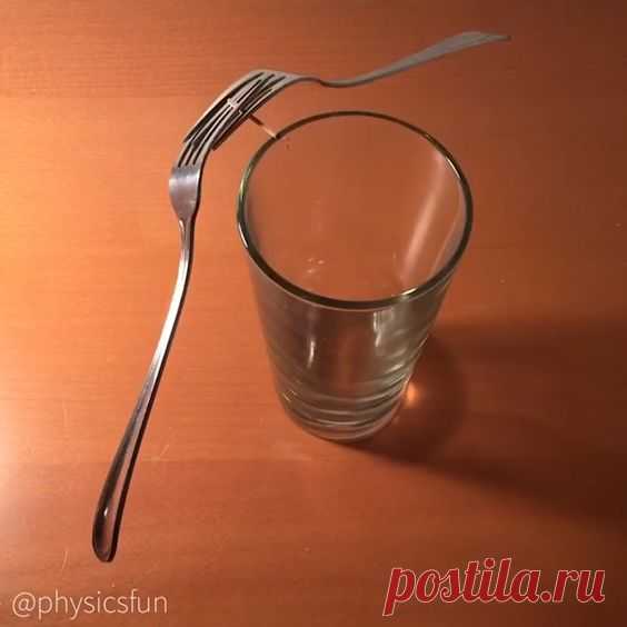 8 простых физических трюков, которые можно попробовать дома