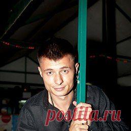 Саша: https://soundcloud.com/alexandre-kurgan