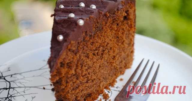 Шоколадный торт на темном пиве   Недавно у меня появилась новая студентка, американка ирландского происхождения, и она рассказала мне рецепт любимого десерта в ее семье - ...