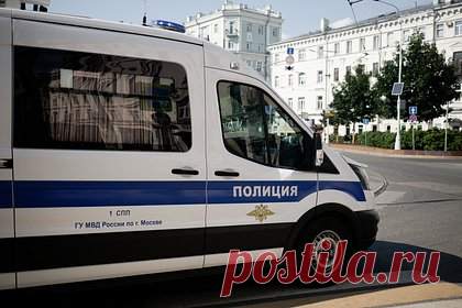 Решивший показать детям интимный пирсинг россиянин ударил ножом их заступника и сбежал