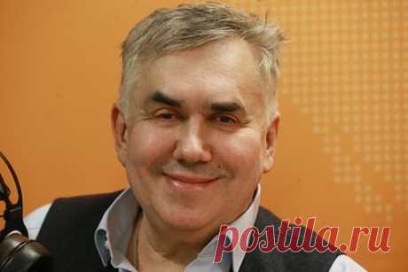 Актер Садальский выписан из больницы. Актер театра и кино, радиоведущий, заслуженный артист РСФСР Станислав Садальский выписан из столичной больницы. Ранее мужчину госпитализировали с сильным носовым кровотечением, которое он не смог остановить самостоятельно. Врачи диагностировали артисту гипертонический криз, ринит и искривление перегородки носа.