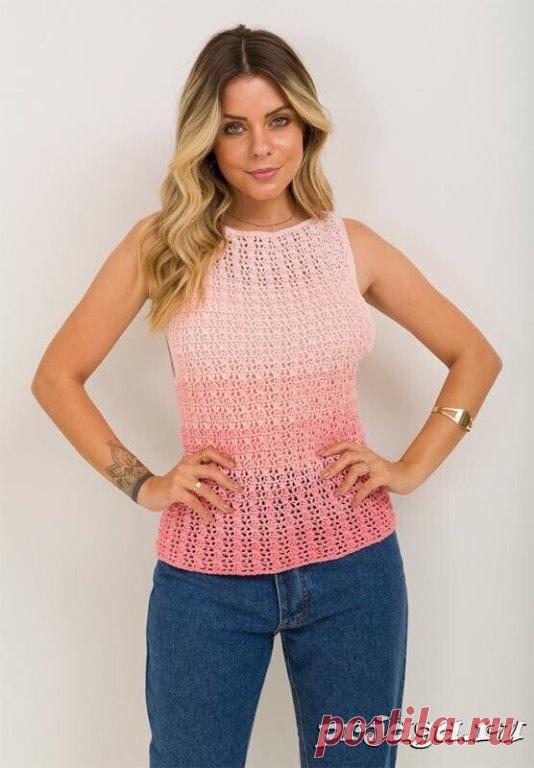 Топ «Градиент» крючком
Описание: http://prjaga.ru/vyazanie-dlya-zhenshchin/top-azhurnaya-koftochka/top-gradient-kryuchkom