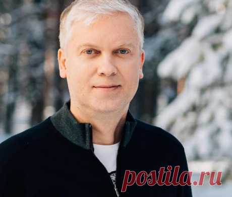 Сергей Светлаков – именинник: карьера и личная жизнь популярного комедийного актёра