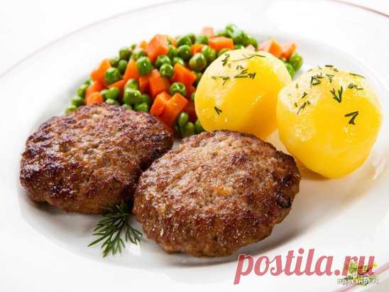 7 секретов приготовления вкуснейших котлет.
----------------------------------------------------------------------------------------------------
Прочитав эту статью, вы научитесь жарить такие вкусные котлеты, что вам позавидует любой шеф-повар! Почему у одних хозяек котлеты получаются нежными и сочными, а у других подгоревшими и сухими? Все дело в том, что первые знают и применяют на практике несколько крайне важных секретов приготовления вкусных котлет, которыми я с вами ...
