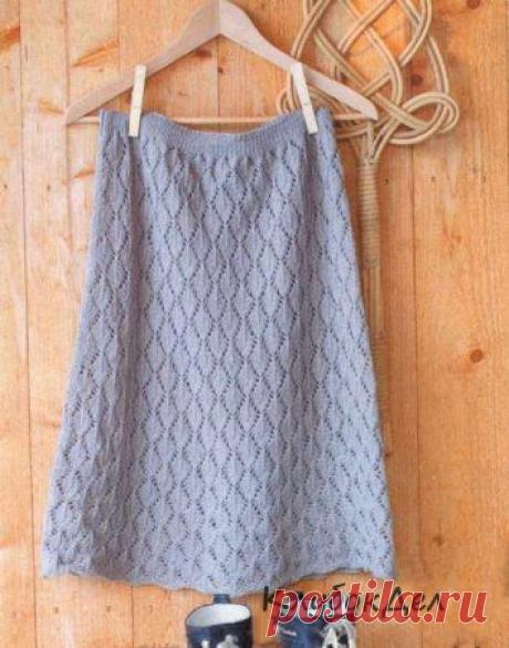 Серая ажурная юбка спицами. Вязание спицами для женщин.