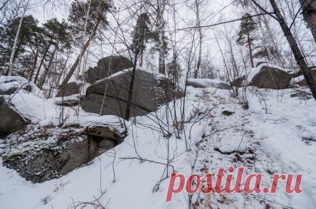 Непостижимые артефакты — мегалиты Шайтанского озера, Россия