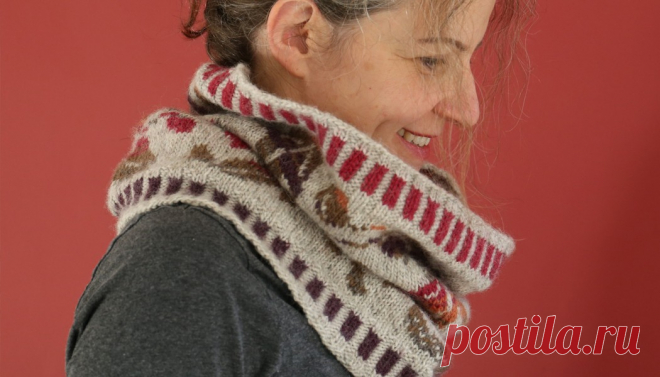 How To Knit A Falling Leaves Cowl - Hobbycraft Blog Even in the depths of winter, there are pretty red-brown leaves to be crunched underfoot. This cosy cowl reproduces some of the loveliest leaves that I found on a walk one day…