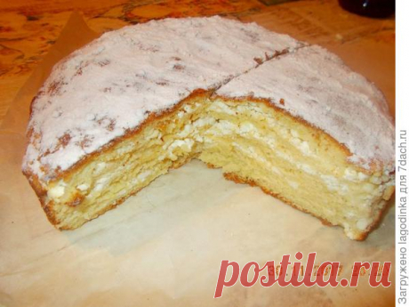 Простой и очень вкусный пирог с творогом (такой пирог можно печь и с вареньем)
