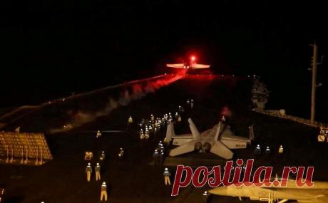 США и Британия вновь ударили по объектам хуситов в Йемене. США и Британия впервые с 13 января нанесли удары по объектам хуситов в Йемене. По данным телеканала Al Masirah, атаке подверглись четыре провинции: Аль-Худайда, Таиз, Дхамар, Аль-Байда и Саада