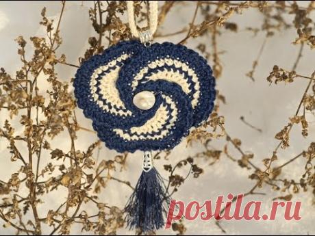 Брошь или подвес крючком   Crochet Necklace
