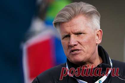 Российских футболистов назвали иждивенцами. Двукратный олимпийский чемпион по биатлону Дмитрий Васильев оценил выступления российских футбольных клубов на старте еврокубков. Васильев признался, что не видит перспектив у отечественного футбола, пока в стране не поменяется подход к этому вида спорта. «Сейчас наши игроки — иждивенцы», — считает он.