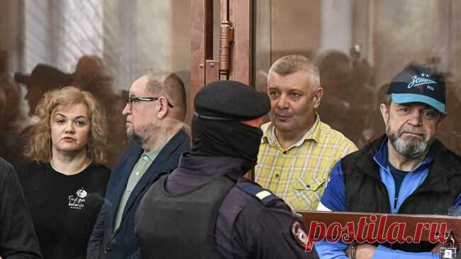 Суд лишил званий трех генералов МВД из Петербурга