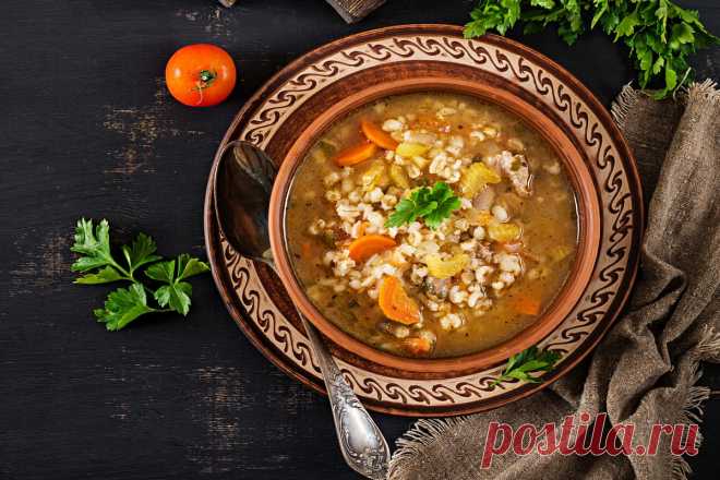 Мясные супы, о которых не знают обычные хозяйки Сытные мясные супы мира объединяют ценителей вкуса и пользы. Ведь каждое такое блюдо способно утолить голод на долгое время. Эти супы богаты витаминами и полезными веществами, так как в их основе не...