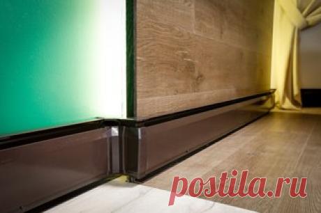 Плинтусная система отопления.
Вопрос отопления частного дома в нашей стране стоит очень остро, поскольку большая ее часть расположена в климатических поясах с холодными, а на севере – и с суровыми зимами. Поэтому большое внимание уделяется устройству систем отопления.