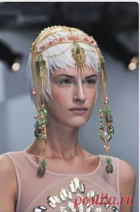 (42) Desigual | New York Fashion Week | Spring Summer 2016 | Beautifully Wrap