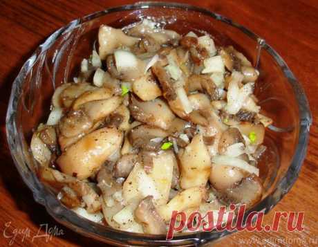 Маринованные шампиньоны/вешенки по-корейски (можно готовить и замороженные, и свежие грибы)