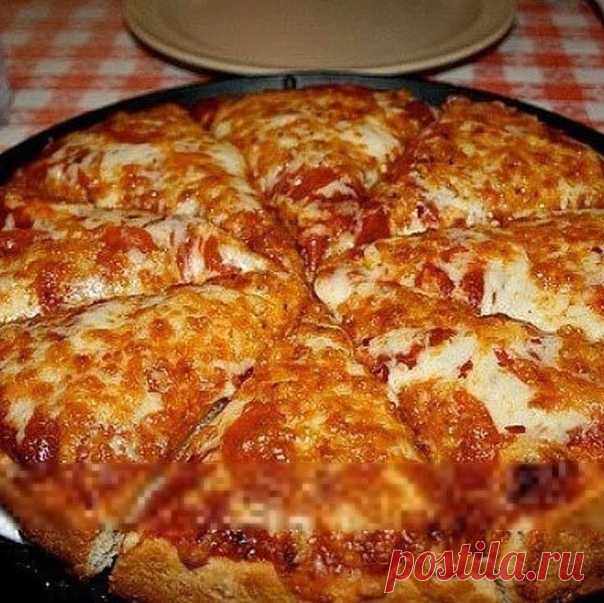 БЫСТРАЯ ПИЦЦА НА СКОВОРОДЕ 
Самая сочная и очень вкусная пицца за считанные минуты