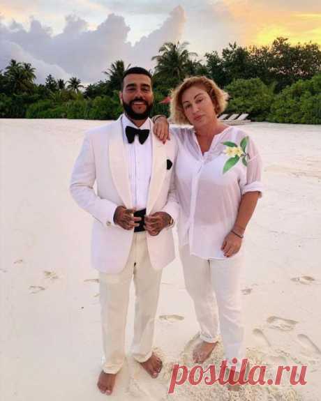 Почти Мэри Поппинс: Тимати подарил маме элитный детский сад . Милая Я