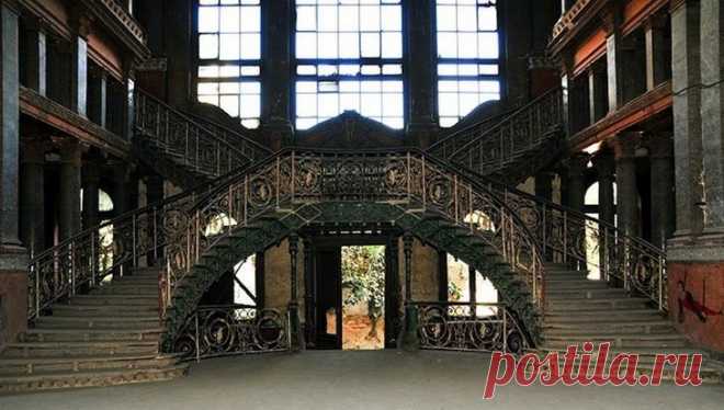 Опустевшие замки со всего мира с неповторимой атмосферой