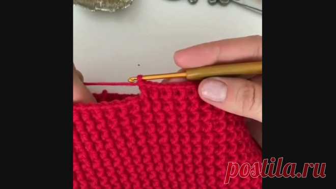 ВИДЕО УРОК
Очень интересный и простой узор крючком. Получается достаточно плотным.