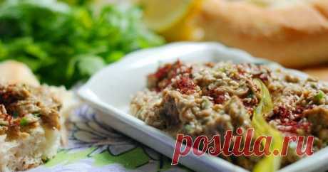 Баклажановая закуска + Бабагануш / Patlıcan Ezmesi      У каждой хозяйки в Турции есть свой рецепт этой намазки или, если хотите можете называть это салатом, кстати так в Турции чаще всего и н...