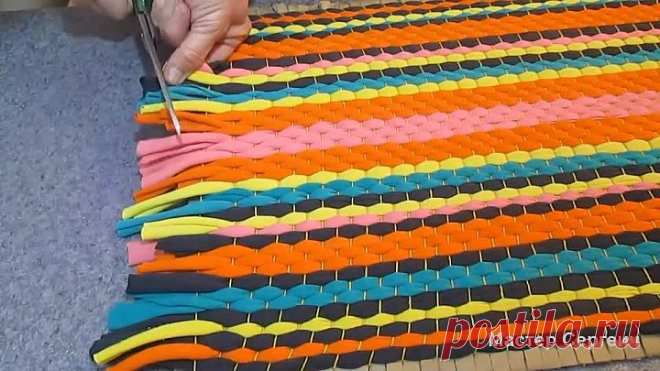 Коврик своими руками из старых футболок без крючка