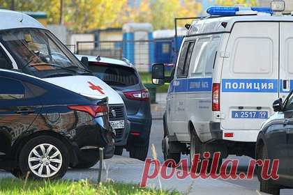 Вице-президент «Локо-Банка» погибла в Москве. В Москве 29 июня скончалась вице-президент «Локо-Банка» Кристина Байкова. 28-летняя девушка выпала из окна московской квартиры. 28-летняя девушка выпала из окна квартиры на Ходынском бульваре вечером 23 июня. Врачи не смогли помочь девушке, она скончалась от полученных травм на месте.