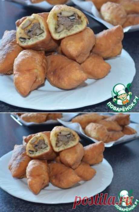 Бездрожжевые пирожки на сметане - кулинарный рецепт