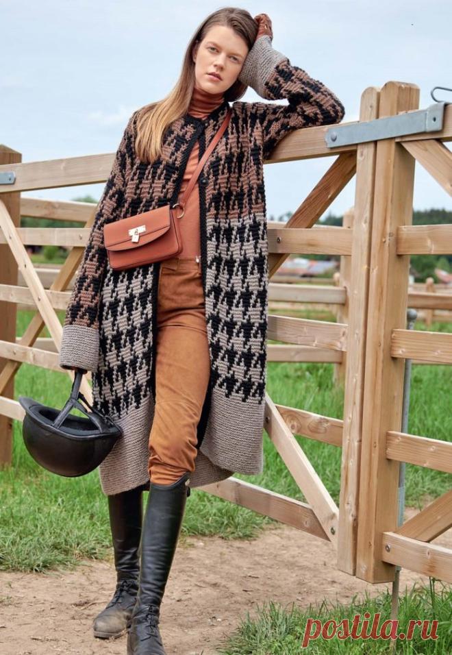 Вязаный кардиган с узором гусиная лапка спицами - Портал рукоделия и моды