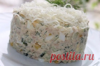 Салат из печени трески с кукурузой
Огурец св.-1 шт.
Яйца вар.-3 шт.
Кукуруза консерв.-0.5 банки,
Сыр-100 г
Банка печени трески.-1 шт.
Майонез,
Зелень.
1.Яйца,огурец,сыр нарезать, печень размять вилкой, всё соединить, добавить кукурузу, майонез, зелень, специи.
2.Выложить салат, украсить зеленью и тёртым сыром.
Автор: Светлана Голубева