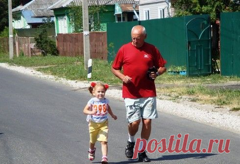 Твое здоровье - чистый воздух, вода и пища. Вставай утром с радостью, ложись спать с улыбкой. Ты радуешься, улыбаешься - значит, ты здоров. Не лечи болезнь, лечи свою жизнь, живи по законам природы, разума. Когда нет здоровья, молчит мудрость, не может расцвести искусство, не играют силы, бесполезно богатство и бессилен разум. Геродот Галикарнасский