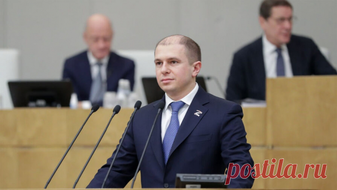 В бюджете Петербурга планируют учесть средства на ремонт учреждений здравоохранения. Здания здравоохранения в Невском и Центральном районах Санкт-Петербурга необходимо поддерживать в рабочем состоянии, заявил депутат Госдумы, первый заместитель председателя комитета Госдумы по контролю, член фракции "Единая ...