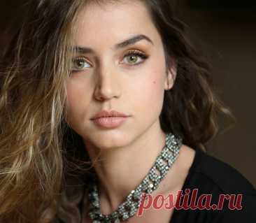 Ана де Армас