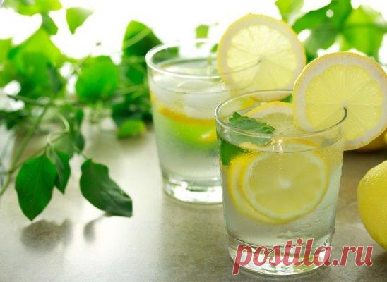 Вода с лимоном натощак