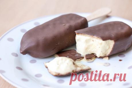 Мороженое Эскимо 
Что может быть вкуснее домашнего мороженого! Мы научим Вас его делать



Ингредиенты на 4 порции: — 300мл молока 3,2%— 35г сухого молока— 250г сливок 35% (холодных)— 90г сахара— 10г кукурузного крахм…