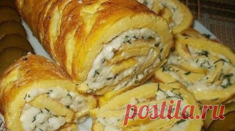 Рулет омлетный с плавленным сыром, чесноком и зеленью Для любого случая! Ингредиенты: омлет- 2 яйца,1 ст. ложка майонеза1 ч. ложка водысоль, перец по вкусу Для начинки 1 плавленый сырокзелень по вкусу1 небольшой зубчик чеснока1 ст. ложка майонезаперецсоль Приготовление: Взбиваем яйца с майонезом и водой, солим и перчим по вкусу...