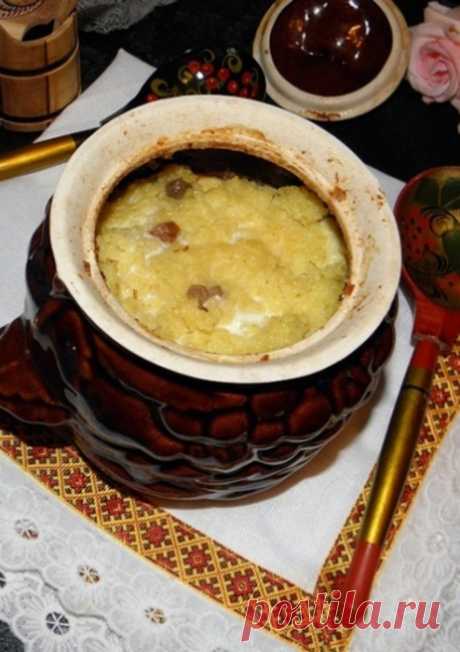 Каша «Боярская» из пшена с изюмом в горшочках в духовке