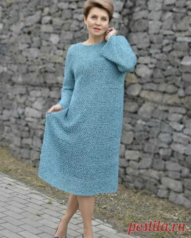 Вязаное спицами женское платье «Лазурный океан» — HandMade
