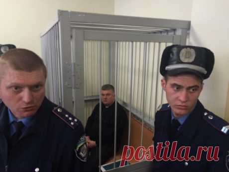 Суд не визначив запобіжний захід для екс-керівника ДСНС. Новини на УНН