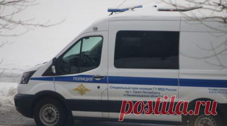 В Петербурге арестовали подозреваемых в поджоге двери ведущего Радио Sputnik. Красногвардейский районный суд города Санкт-Петербурга избрал меру пресечения в виде заключения под стражу двум подросткам, которых подозревают в умышленном поджоге входной двери квартиры ведущего Радио Sputnik Трофима Татаренкова. Читать далее