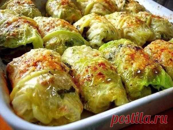 10 самых вкусных рецептов голубцов - обязательно сохраните. 1. Голубцы с грибами Ингредиенты: ...