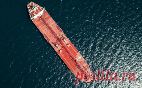 The Sunday Times узнала о сокрытии Британией покупок российской нефти. В британские порты приходила российская нефть, которую в статистику заносили как импорт из других стран. В Консервативной партии призвали правительство закрыть эту лазейку