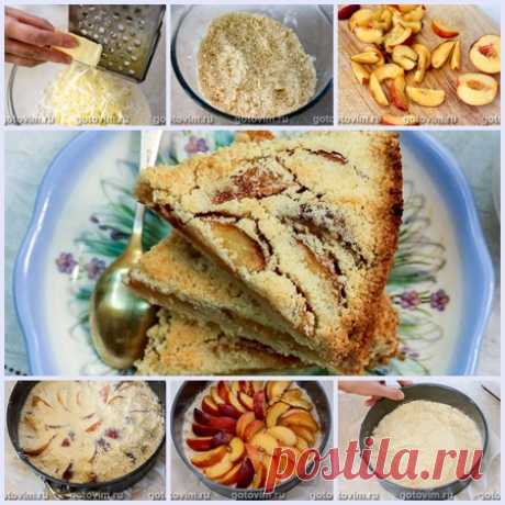 Насыпной пирог с персиками