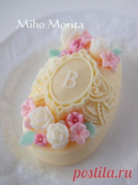 Карвинг по мылу от Miho Morita