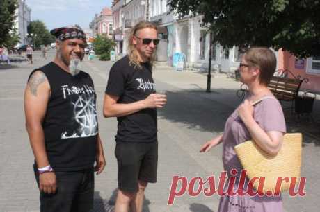 Американская и испанская рок-группы в Ельце.
#Noctem #FromHell #Флаг #Россия #рок #США #Испания #USA #Spain