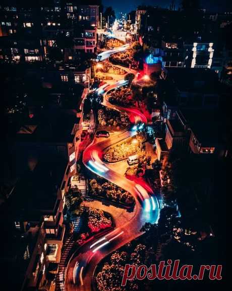 JUANCHOO PINEDA в Instagram: «LOMBARD STREET, SAN FRANCISCO BEAUTIFUL» 24 отметок «Нравится», 1 комментариев — JUANCHOO PINEDA (@juanchoo_pineda) в Instagram: «LOMBARD STREET, SAN FRANCISCO BEAUTIFUL»