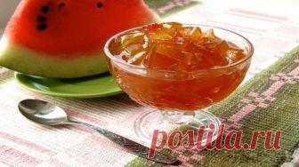 Варенье из арбузных корок Варенье из арбузных корок имеет низкую себестоимость, доступно для каждого, а вкус, скажу я вам, больше схож на дорогую мармеладную конфету.