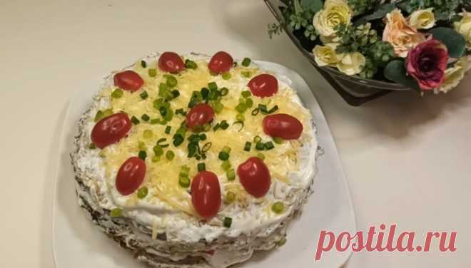 Чудесный рецепт кабачкового торта: лучшая закуска!   Всем привет! Предлогаю приготовить закусочный кабачковый торт. В сезон овощей такое блюдо можно делать хоть каждый день. Такая закуска готовится легко и быстро.Ингредиенты: (у меня получилось 6 коржей)Для кабачковых блинов:1.Кабачки -1кг 2.Яйца -4 шт 3.Мука -200 г4. Соль по вкусу...