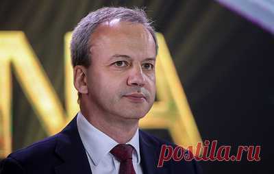 Дворкович рассказал, что с проходом на матч "Кайрат" - "Реал" возникли трудности. Встреча прошла 30 сентября и завершилась победой "Реала" со счетом 5:0